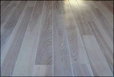 Wire Brush Distressed Wood Floor, How To Whitewash Dark Hardwood Floors